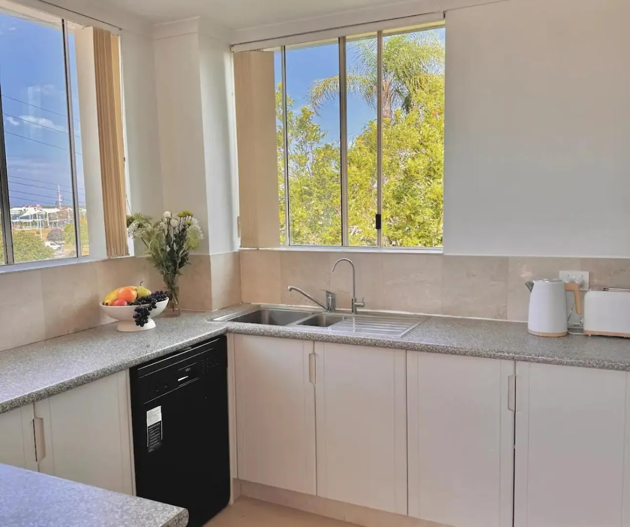 Apartment Penthouse With Private Rooftop On The Broadwater Gold Coast